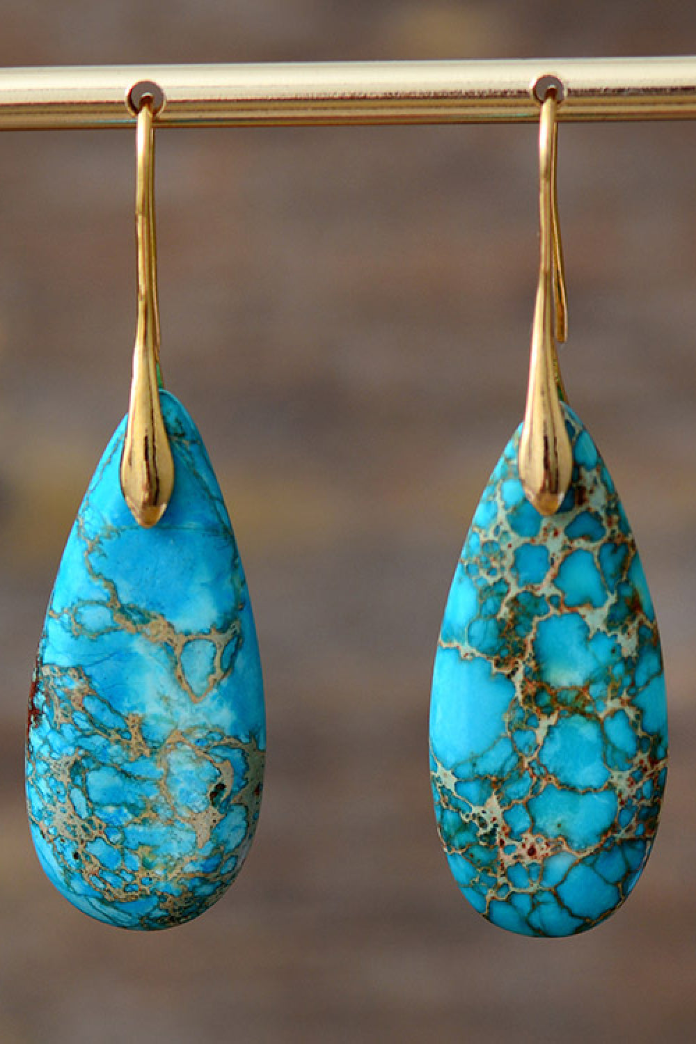 Elegant Teardrop Earrings
