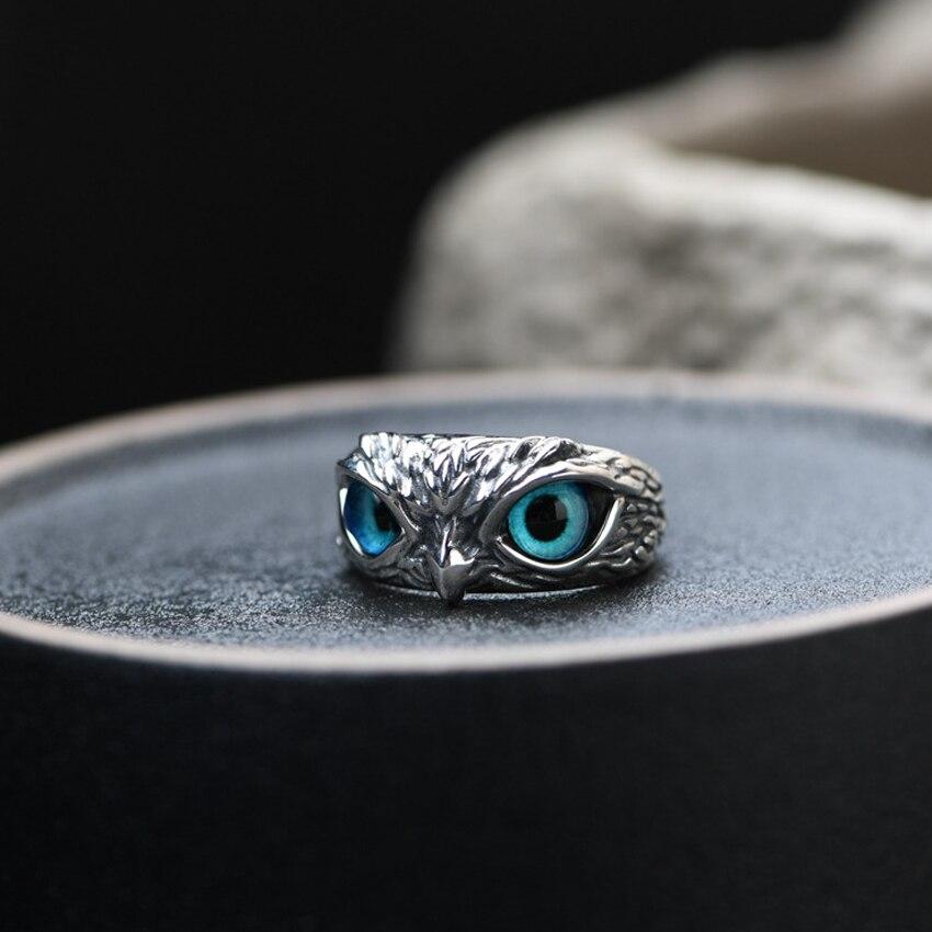 Owl Opaline Wisdom Paw Ring