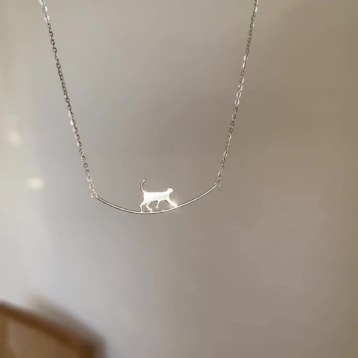 Climbing Cat Pendant Paw Necklace