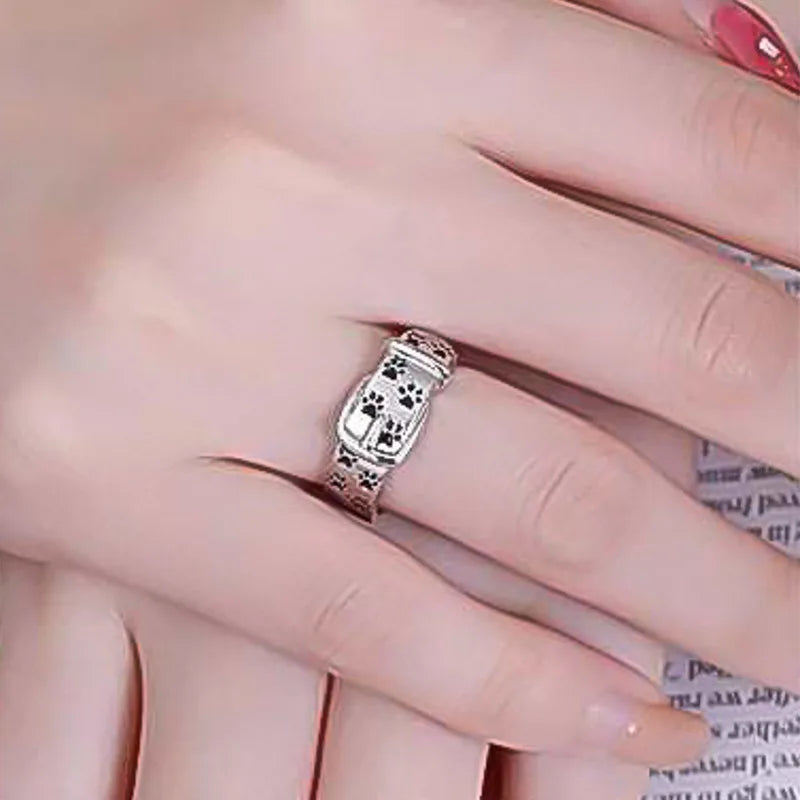 Playful Collar-Inspired Paw Ring