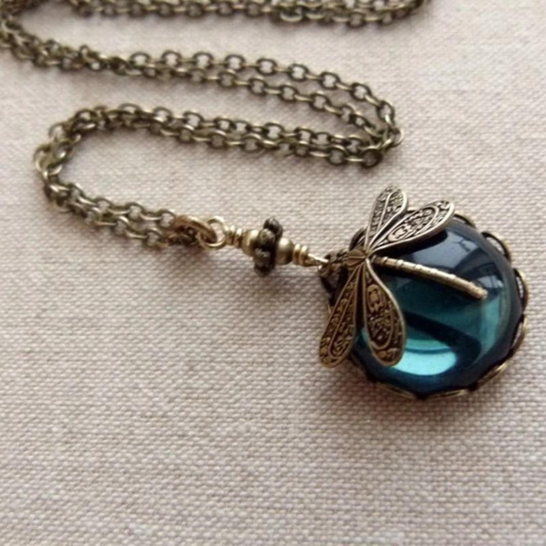Dragonfly Vintage-Inspired Paw Necklace
