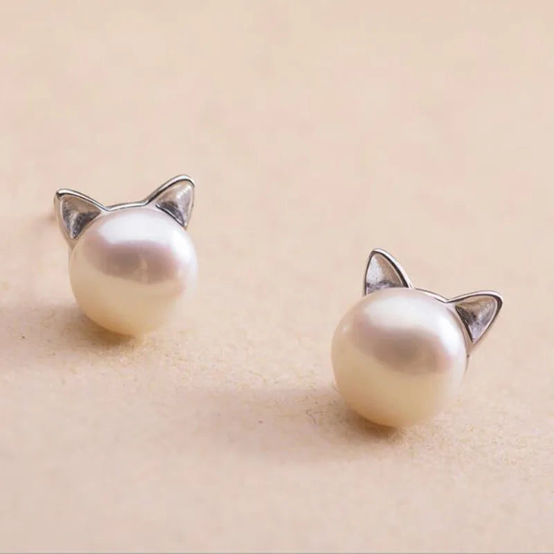 Paw Pearl Cat Studs Earrings