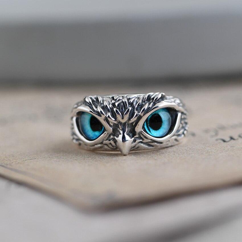 Owl Opaline Wisdom Paw Ring